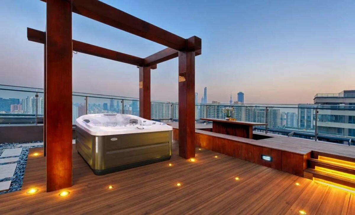 jacuzzi j-445 overlooking the city skyline